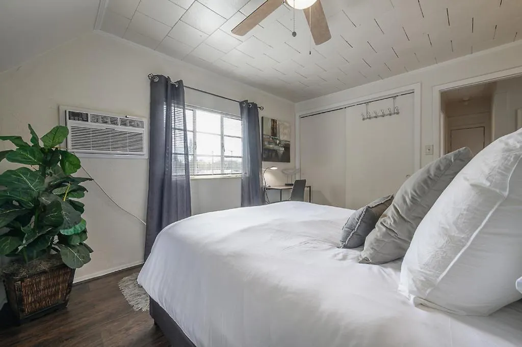 Seminole Heights - Foodie Capital Of Tampa Apartment